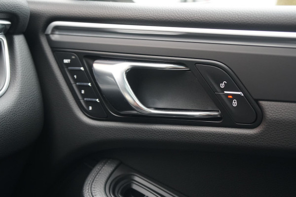 Porsche Macan 2.0 + PANORAMA / LUCHTVERING / 21" / MEMORY