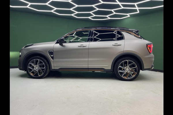 Lynk & Co 01 1.5 PHEV Mat Grijs | Pano | Trekhaak | NAP