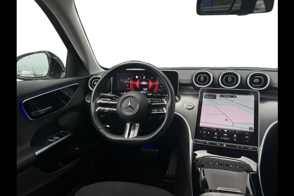 Mercedes-Benz C-Klasse Estate 180 AMG Line|Pano Trekhaak Cruise Camera Stoelverw. Sfeerverlichting Dodehoek Carplay& Android auto