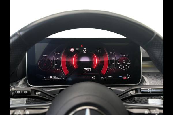Mercedes-Benz C-Klasse Estate 180 AMG Line|Pano Trekhaak Cruise Camera Stoelverw. Sfeerverlichting Dodehoek Carplay& Android auto