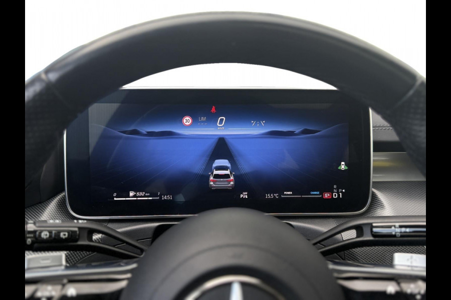 Mercedes-Benz C-Klasse Estate 180 AMG Line|Pano Trekhaak Cruise Camera Stoelverw. Sfeerverlichting Dodehoek Carplay& Android auto