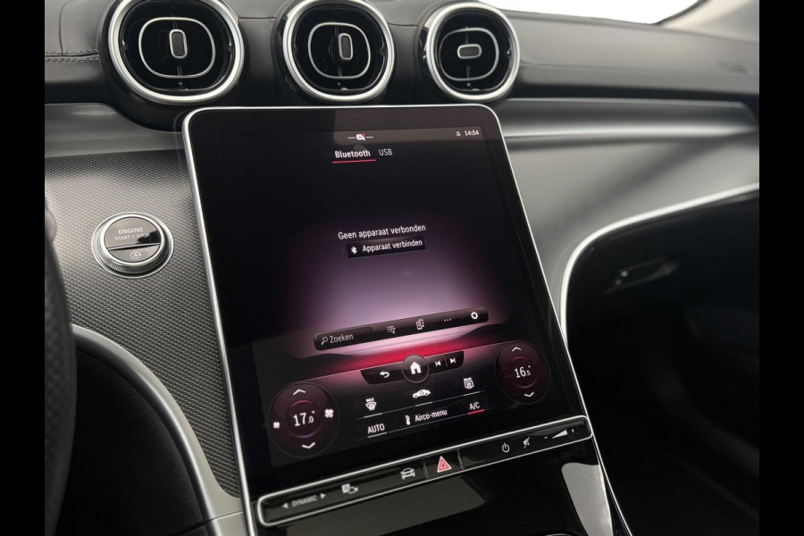 Mercedes-Benz C-Klasse Estate 180 AMG Line|Pano Trekhaak Cruise Camera Stoelverw. Sfeerverlichting Dodehoek Carplay& Android auto