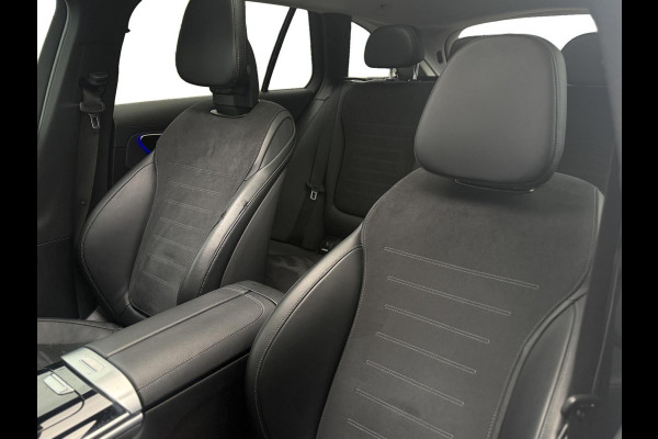 Mercedes-Benz C-Klasse Estate 180 AMG Line|Pano Trekhaak Cruise Camera Stoelverw. Sfeerverlichting Dodehoek Carplay& Android auto