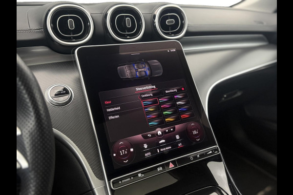 Mercedes-Benz C-Klasse Estate 180 AMG Line|Pano Trekhaak Cruise Camera Stoelverw. Sfeerverlichting Dodehoek Carplay& Android auto