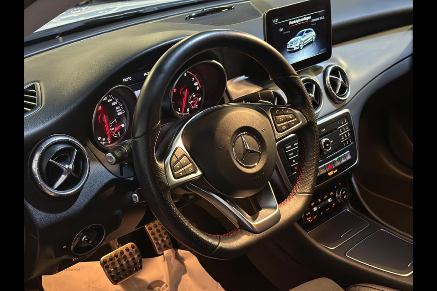 Mercedes-Benz CLA-Klasse Shooting Brake 250 Business Solution AMG Night | Pano| Stoelverwarming