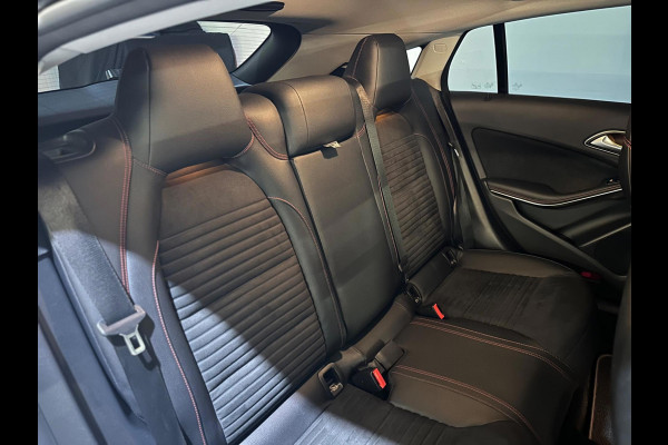 Mercedes-Benz CLA-Klasse Shooting Brake 250 Business Solution AMG Night | Pano| Stoelverwarming