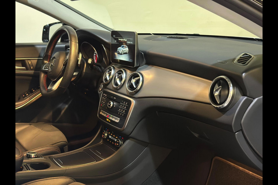 Mercedes-Benz CLA-Klasse Shooting Brake 250 Business Solution AMG Night | Pano| Stoelverwarming