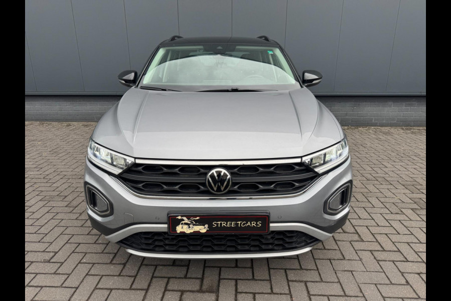 Volkswagen T-Roc 1.5 TSI DSG 150PK /1e eigenaar /ACC /Carplay Volkswagen T-Roc 1.5 TSI DSG 150PK /1e eigenaar /ACC /Carplay