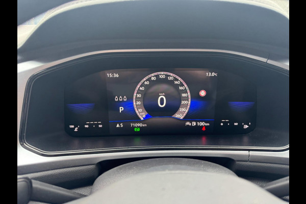 Volkswagen T-Roc 1.5 TSI DSG 150PK /1e eigenaar /ACC /Carplay Volkswagen T-Roc 1.5 TSI DSG 150PK /1e eigenaar /ACC /Carplay