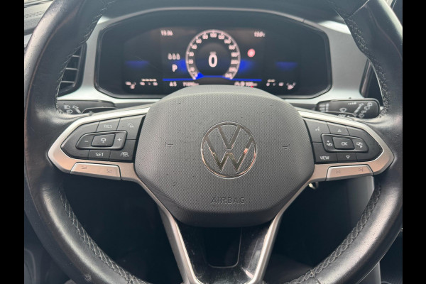 Volkswagen T-Roc 1.5 TSI DSG 150PK /1e eigenaar /ACC /Carplay Volkswagen T-Roc 1.5 TSI DSG 150PK /1e eigenaar /ACC /Carplay