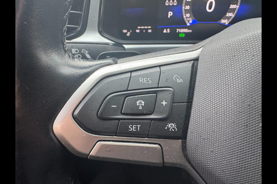 Volkswagen T-Roc 1.5 TSI DSG 150PK /1e eigenaar /ACC /Carplay Volkswagen T-Roc 1.5 TSI DSG 150PK /1e eigenaar /ACC /Carplay