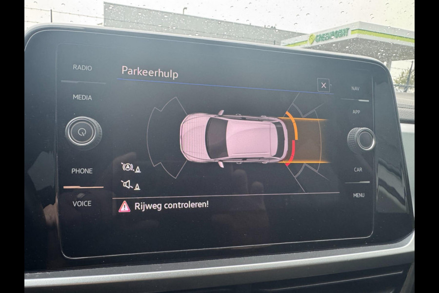 Volkswagen T-Roc 1.5 TSI DSG 150PK /1e eigenaar /ACC /Carplay Volkswagen T-Roc 1.5 TSI DSG 150PK /1e eigenaar /ACC /Carplay