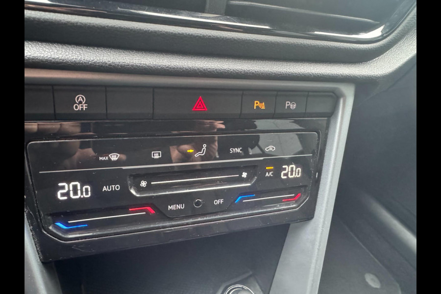 Volkswagen T-Roc 1.5 TSI DSG 150PK /1e eigenaar /ACC /Carplay Volkswagen T-Roc 1.5 TSI DSG 150PK /1e eigenaar /ACC /Carplay