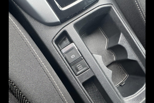 Volkswagen T-Roc 1.5 TSI DSG 150PK /1e eigenaar /ACC /Carplay Volkswagen T-Roc 1.5 TSI DSG 150PK /1e eigenaar /ACC /Carplay