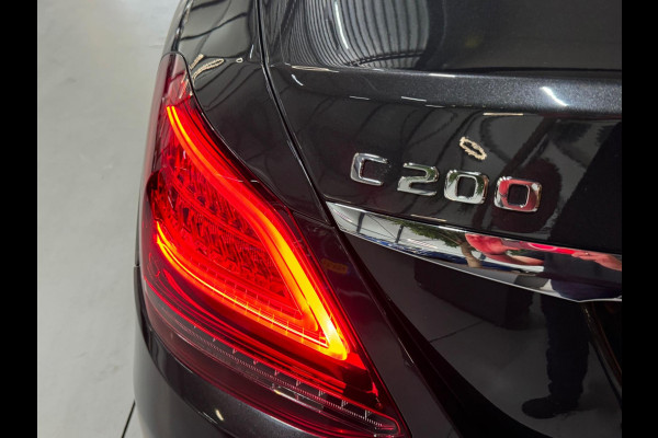 Mercedes-Benz C-Klasse 200 Business Solution AMG Garantie NAP Pano Camera PDC Cruise Digitale Cockpit Sfeer Clima Navi Rijklaar Mercedes-Benz C-Klasse 200 Business Solution AMG Garantie NAP Pano Camera PDC Cruise Digitale Cockpit Sfeer Clima Navi Rijklaar