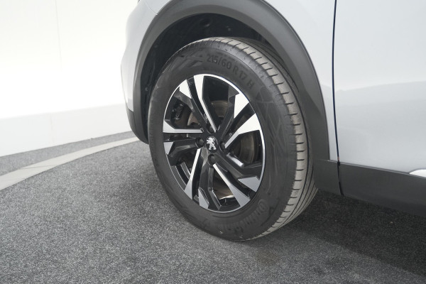 Peugeot 2008 PureTech 130 Allure | Camera | Adaptieve Cruise Control | Stoelverwarming | Apple Carplay