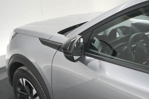 Peugeot 2008 PureTech 130 Allure | Camera | Adaptieve Cruise Control | Stoelverwarming | Apple Carplay