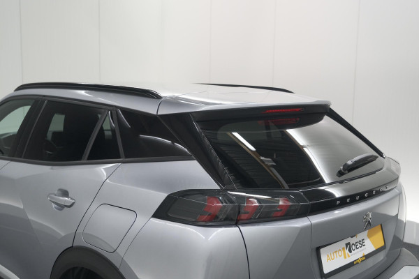 Peugeot 2008 PureTech 130 Allure | Camera | Adaptieve Cruise Control | Stoelverwarming | Apple Carplay