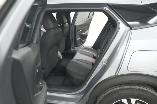 Peugeot 2008 PureTech 130 Allure | Camera | Adaptieve Cruise Control | Stoelverwarming | Apple Carplay
