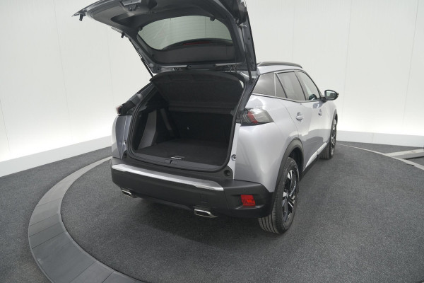 Peugeot 2008 PureTech 130 Allure | Camera | Adaptieve Cruise Control | Stoelverwarming | Apple Carplay