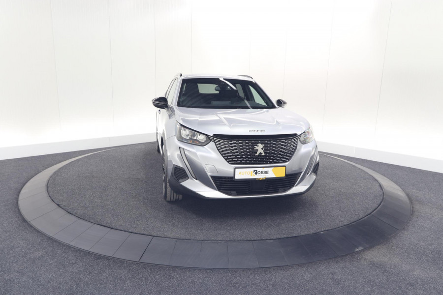 Peugeot 2008 PureTech 130 Allure | Camera | Adaptieve Cruise Control | Stoelverwarming | Apple Carplay