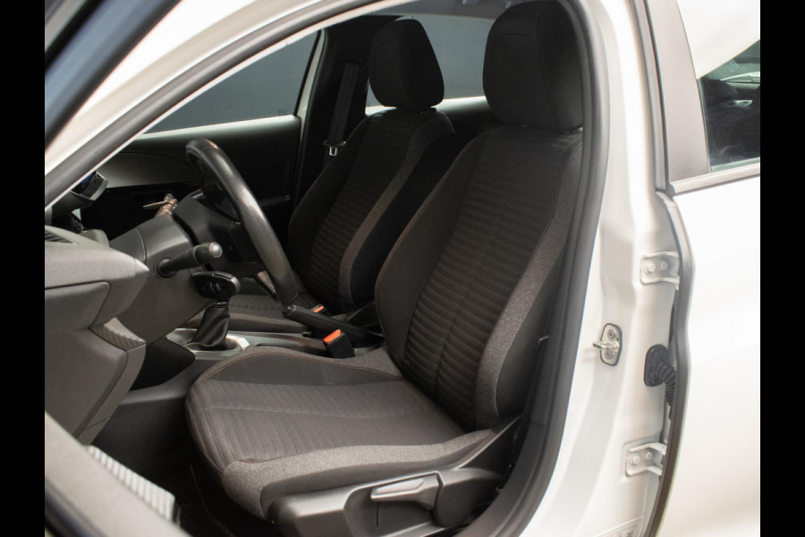 Peugeot 208 1.2 PureTech Active Sport (APPLE CARPLAY,NAVI,CRUISE,PDC,CLIMATE,LED,WHITE EDITION,SPORTSTOELEN,NETTE STAAT)