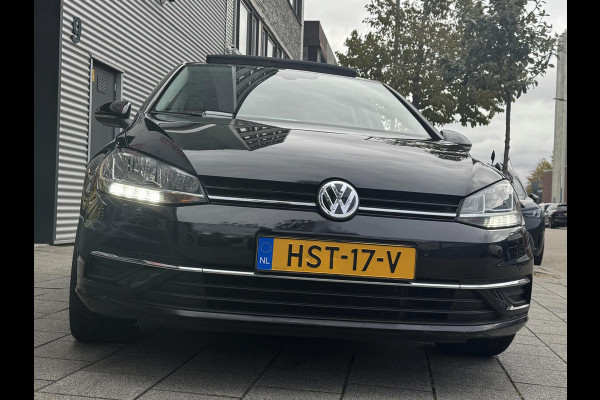 Volkswagen Golf 1.0 TSI Business Edition - Panorama dak I Navigatie I Airco I LED I PDC I "19"Sport velgen I Dealer onderhouden Volkswagen Golf 1.0 TSI Business Edition - Panorama dak I Navigatie I Airco I LED I PDC I "19"Sport velgen I Dealer onderhouden