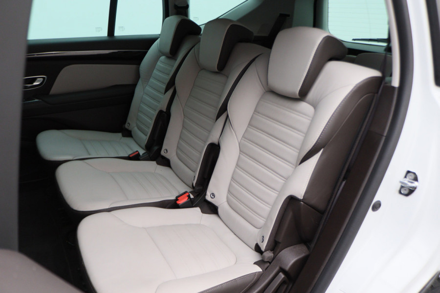 Renault Espace 1.8 TCe Limousin 7p. Verwarmde Voorruit, Camera, Apple Carplay, Cruise, LED, DAB, PDC, 19''