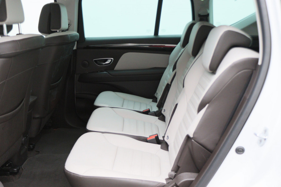 Renault Espace 1.8 TCe Limousin 7p. Verwarmde Voorruit, Camera, Apple Carplay, Cruise, LED, DAB, PDC, 19''