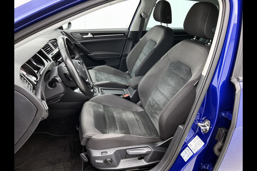 Volkswagen Golf 1.5 TSI Highline Business R (Goed OnderH, Camera, Carplay, PDC V+A, StoelV, Navi, Etc)