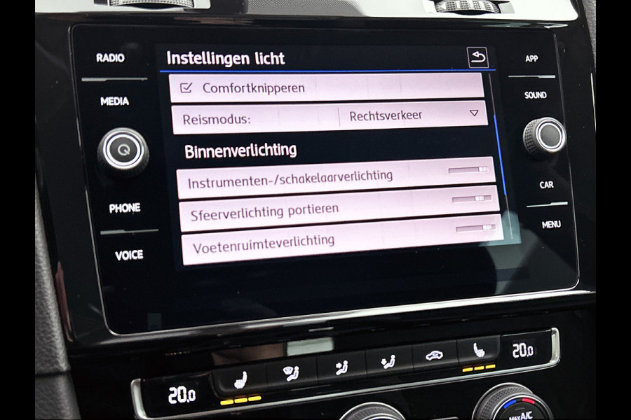 Volkswagen Golf 1.5 TSI Highline Business R (Goed OnderH, Camera, Carplay, PDC V+A, StoelV, Navi, Etc)