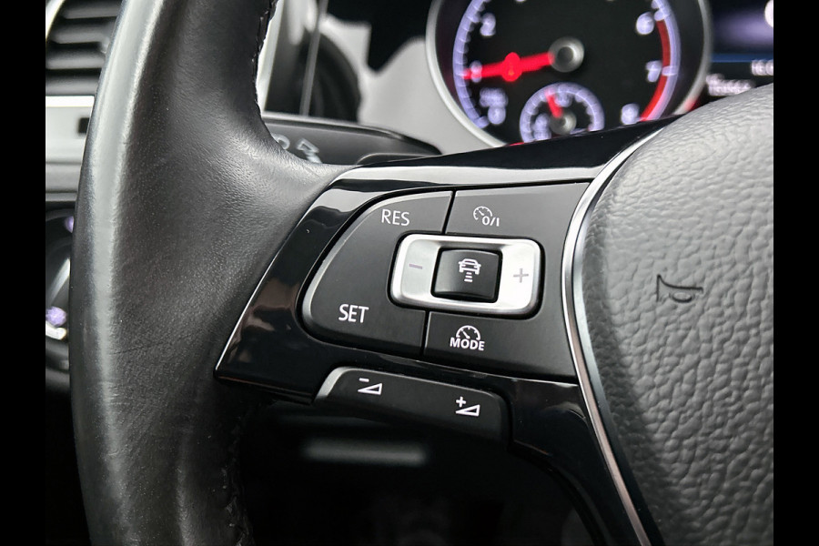 Volkswagen Golf 1.5 TSI Highline Business R (Goed OnderH, Camera, Carplay, PDC V+A, StoelV, Navi, Etc)