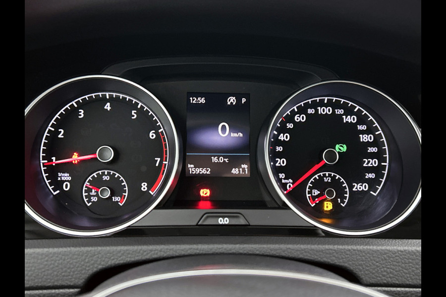 Volkswagen Golf 1.5 TSI Highline Business R (Goed OnderH, Camera, Carplay, PDC V+A, StoelV, Navi, Etc)
