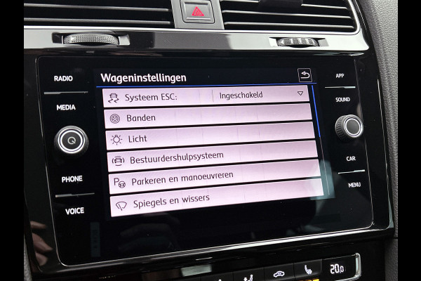 Volkswagen Golf 1.5 TSI Highline Business R (Goed OnderH, Camera, Carplay, PDC V+A, StoelV, Navi, Etc)