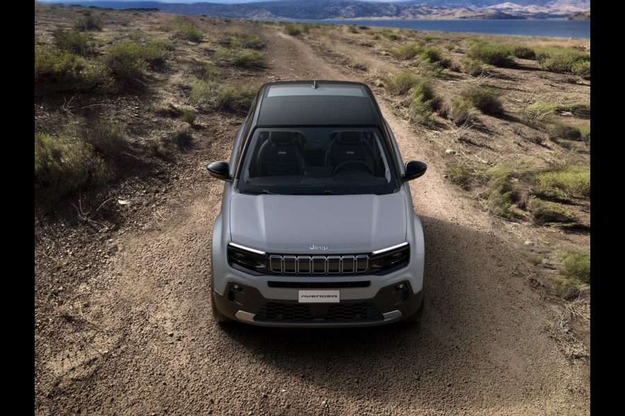 Jeep Avenger 1.2 e-Hybrid Summit | Uit voorraad leverbaar | Winter Pack | Schuif/Kanteldak | Infotaiment&Convenience Pack | Bicolore
