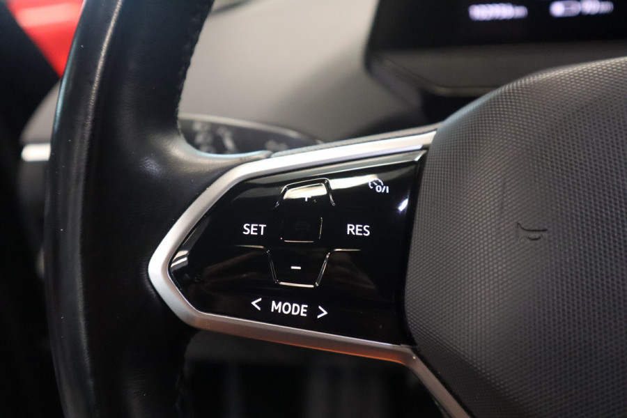 Volkswagen ID.4 1st. Pro Performance 77 kWh Adaptive-Cruise Sfeerverlichting Trekhaak Volkswagen ID.4 1st. Pro Performance 77 kWh Adaptive-Cruise Sfeerverlichting Trekhaak