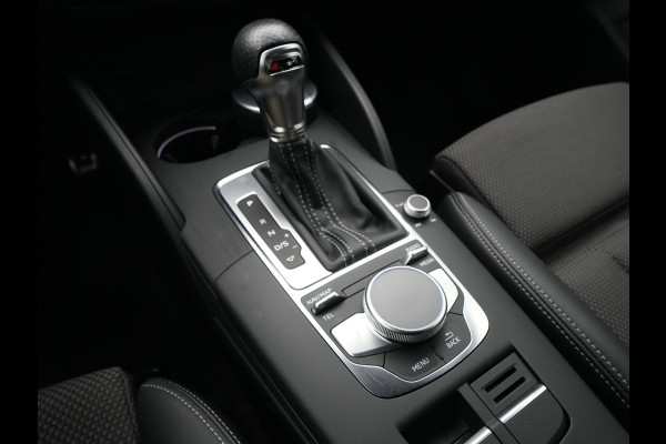 Audi A3 Sportback 35 TFSI CoD 150pk S-Tronic Advance Sport Navigatie Stoelverwarming Led Pdc 279