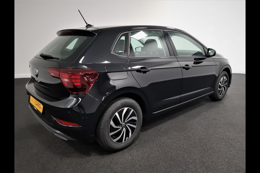 Volkswagen Polo 1.0 TSI Life | Navigatie | Digitale Cockpit | Airco | Parkeer sensoren V+A | LED | Lichtmetalen Velgen