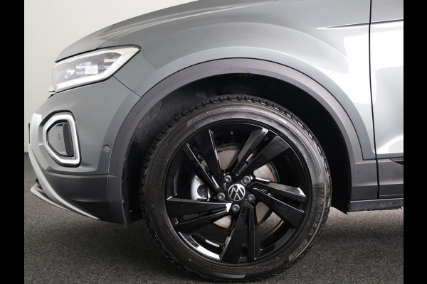 Volkswagen T-Roc 1.0 TSI Style 115 PK | Verlengde garantie | Black Style | Trekhaak afneembaar | Navigatie |