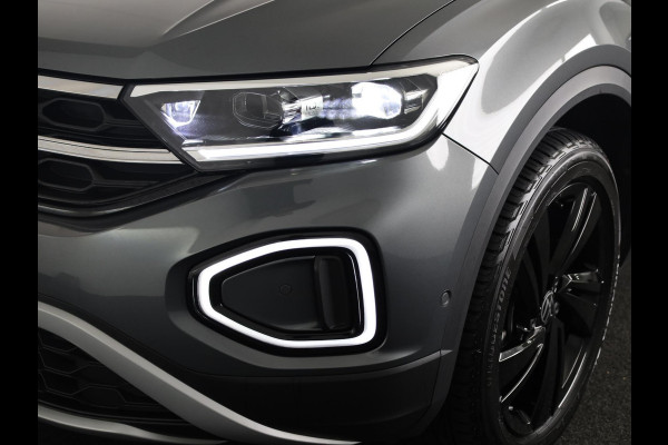 Volkswagen T-Roc 1.0 TSI Style 115 PK | Verlengde garantie | Black Style | Trekhaak afneembaar | Navigatie |