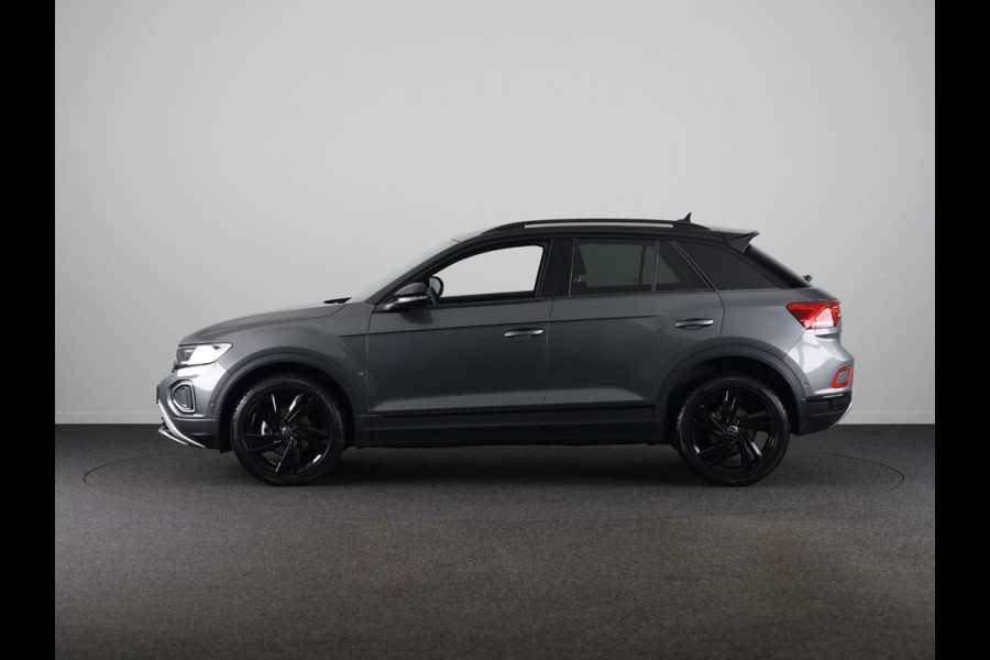 Volkswagen T-Roc 1.0 TSI Style 115 PK | Verlengde garantie | Black Style | Trekhaak afneembaar | Navigatie |