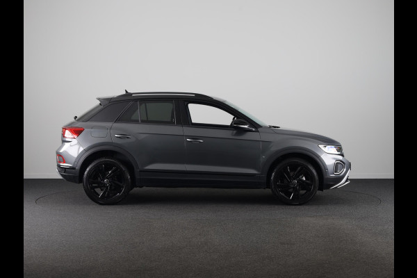 Volkswagen T-Roc 1.0 TSI Style 115 PK | Verlengde garantie | Black Style | Trekhaak afneembaar | Navigatie |