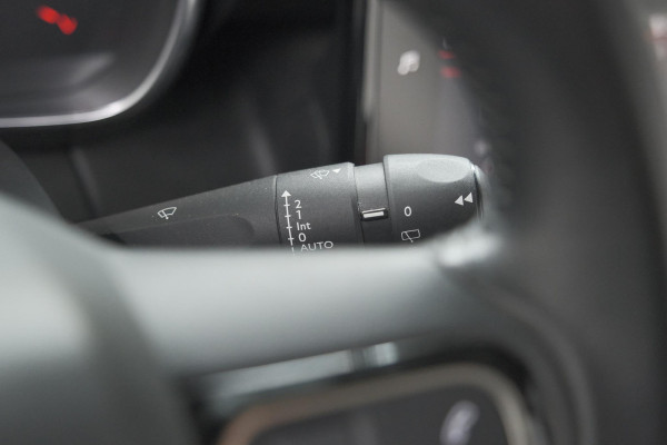 Citroën C3 Aircross PureTech 110 EAT6 Feel | Trekhaak | Stoelverwarming | Parkeersensoren