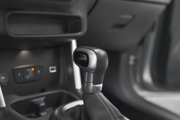 Citroën C3 Aircross PureTech 110 EAT6 Feel | Trekhaak | Stoelverwarming | Parkeersensoren