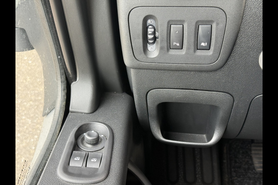 Renault Master T35 2.3 dCi L2H2 Energy | Trekhaak | Camera | Airco | PDC
