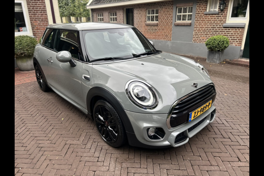MINI Mini 1.5 Cooper JCW Pack, Navi, Carplay, Sportstoelen, NL-auto