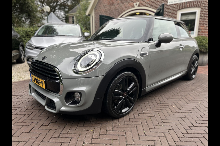 MINI Mini 1.5 Cooper JCW Pack, Navi, Carplay, Sportstoelen, NL-auto