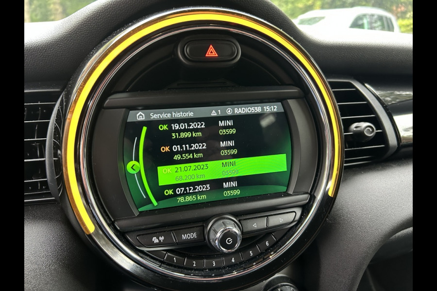 MINI Mini 1.5 Cooper JCW Pack, Navi, Carplay, Sportstoelen, NL-auto