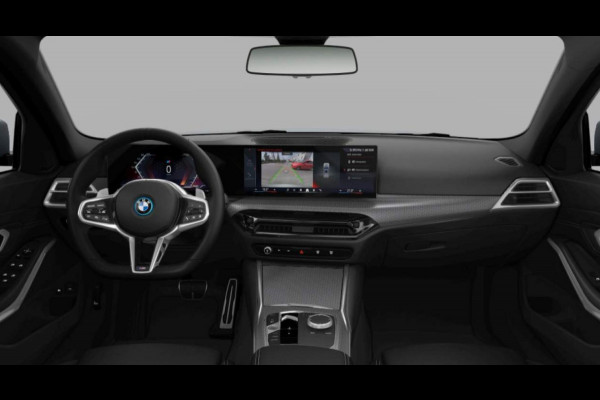 BMW 3 Serie Touring 330e M-Sport - Pano - ACC- LCI 2 - Trekhaak - Hifi - Widescreen