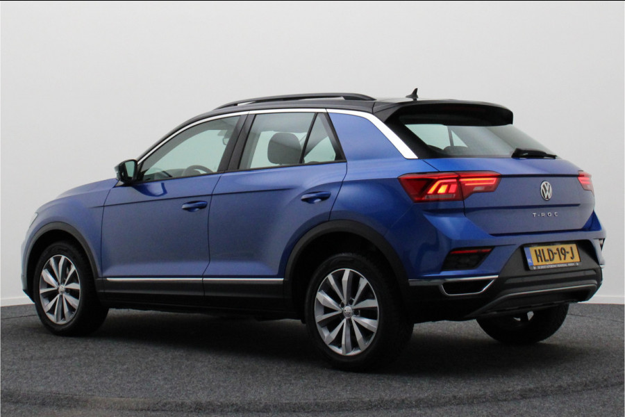Volkswagen T-Roc 1.5 TSI Style Business Panoramadak, Stoel/Stuurverwarming, Camera, ACC, Apple Carplay, 17'' Volkswagen T-Roc 1.5 TSI Style Business Panoramadak, Stoel/Stuurverwarming, Camera, ACC, Apple Carplay, 17''
